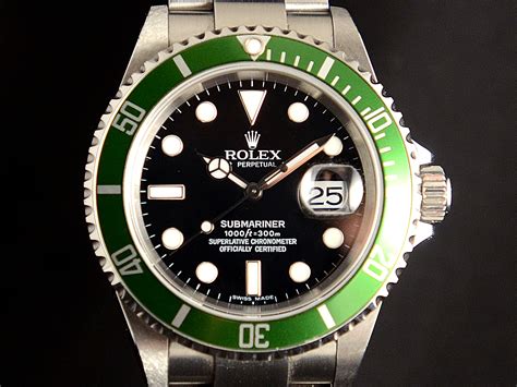 prezzo di listino rolex submariner ghiera verde|rolex sottomarino orologio.